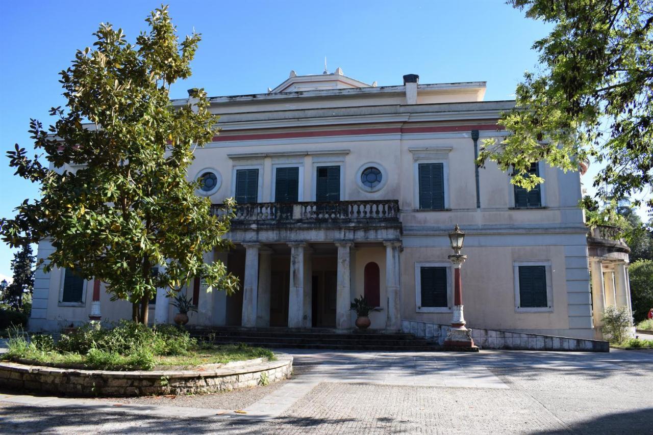 Garitsa Bay Apartment Corfu  Bagian luar foto