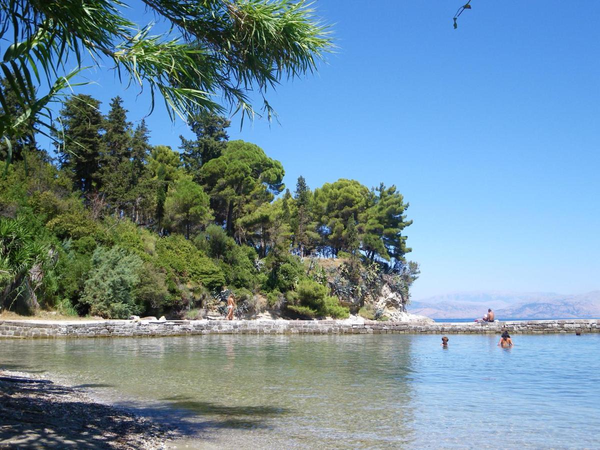 Garitsa Bay Apartment Corfu  Bagian luar foto